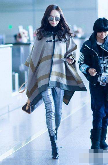 唐嫣最新春季街拍 私服搭配品味更贊