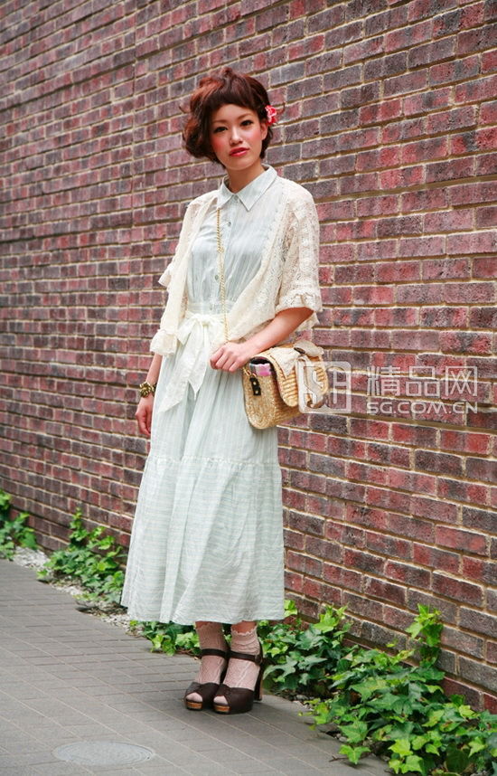 8月日本街拍 裙裝最顯眼