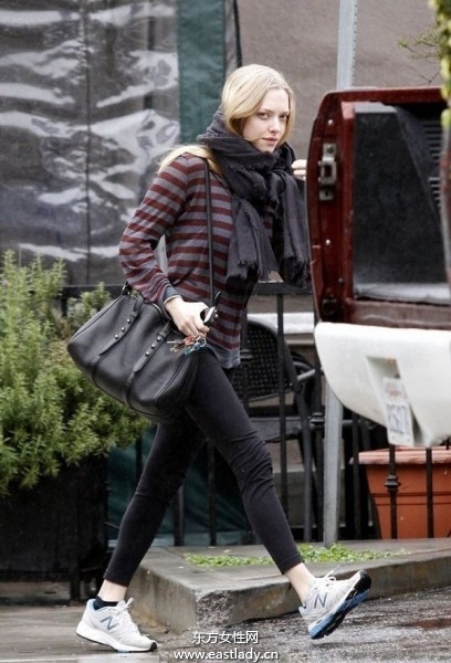 歐美街頭明星們混搭出行彰顯個性生活