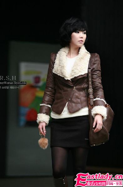 韓版大翻領(lǐng)外套 讓美麗渾然天成