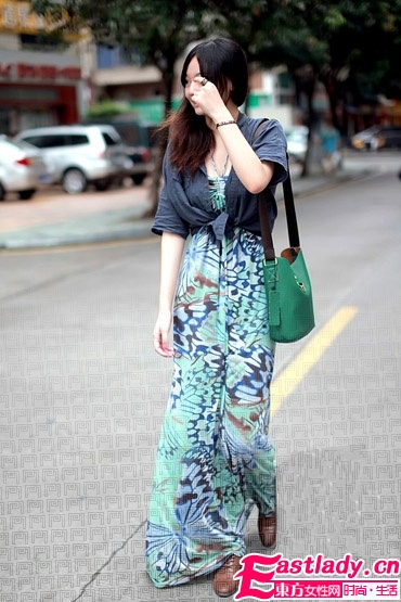 2011廈門潮女街拍 歐美風(fēng)路線讓人目不暇接