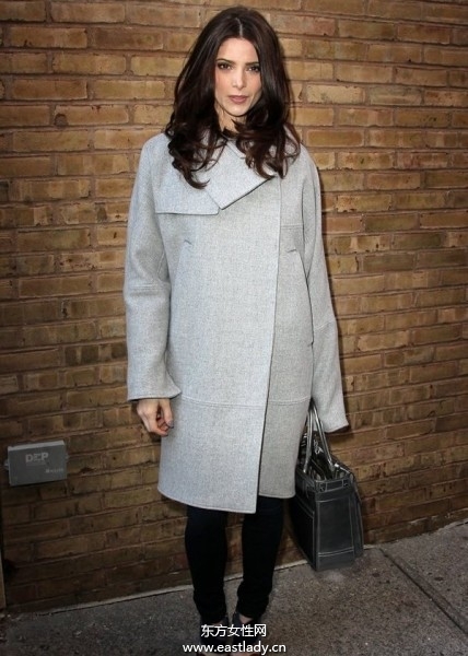 歐美街頭明星們混搭出行彰顯個性生活