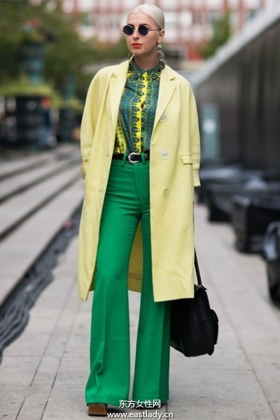 2013秋冬巴黎時(shí)裝周場外街拍秀