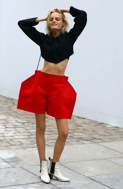 2013年2月初看歐美時(shí)尚達(dá)人如何春裝搭配