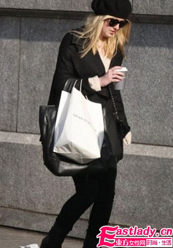 Ella引領(lǐng)明星新年混搭 萌裝保暖又搶鏡