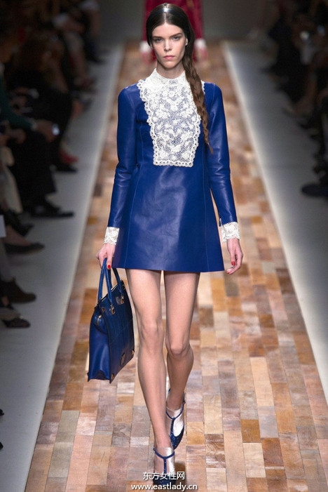 2013秋冬巴黎時(shí)裝周場外街拍秀