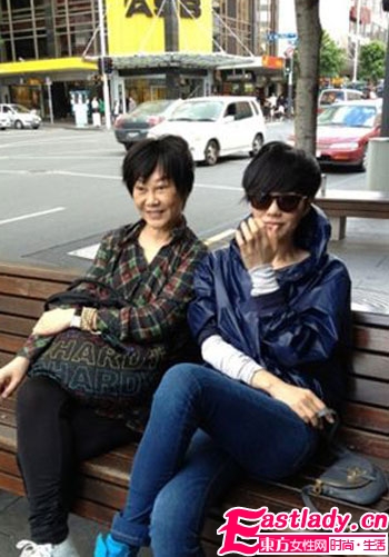 Ella引領(lǐng)明星新年混搭 萌裝保暖又搶鏡