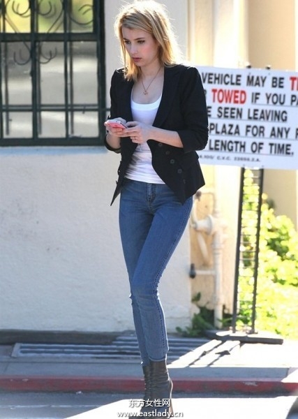 歐美街頭明星們混搭出行彰顯個性生活