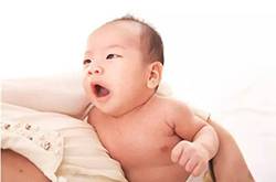 須知 新生兒什么樣的睡姿才是正確的