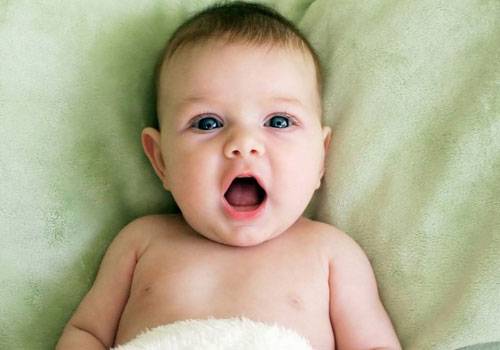 寶寶長牙期發(fā)燒怎么辦 揭秘其中的4大癥狀