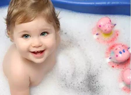 寶寶臉上長癬怎么辦 應(yīng)該如何處理