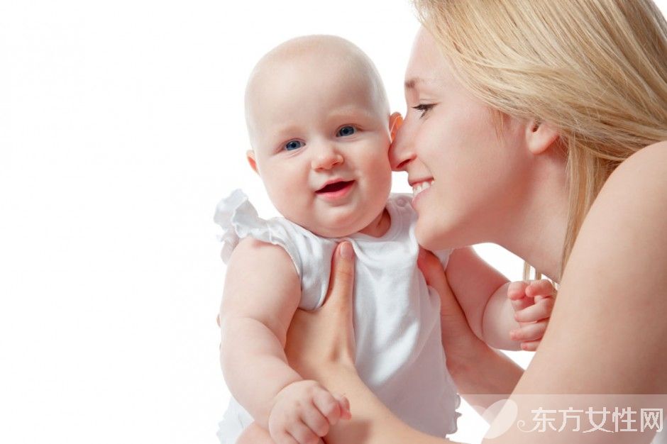 八個(gè)月的寶寶吃什么輔食 八個(gè)月的寶寶添加輔食注意事項(xiàng)