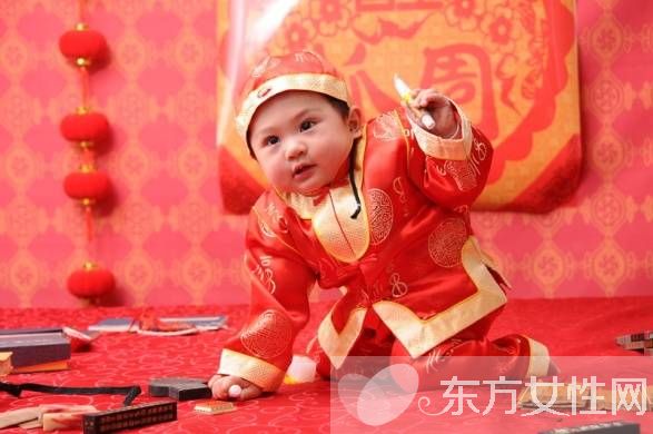 抓周要準(zhǔn)備哪些東西 抓周的6大注意事項(xiàng)