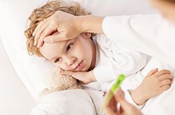 小孩子發(fā)燒怎么辦 以下處理方法媽媽要謹記