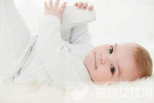 寶寶學(xué)說話的5大技巧 教寶寶學(xué)說話注意事項(xiàng)