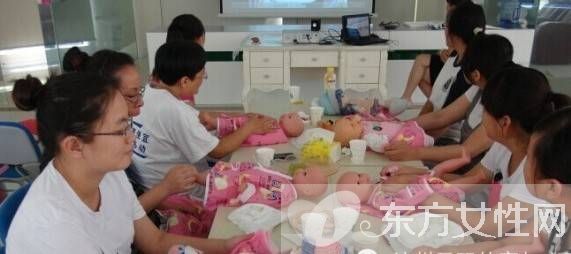 嬰兒尿布的疊法 三大疊法寶媽們學(xué)會(huì)了嗎