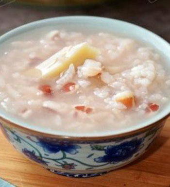 食療養(yǎng)生 小兒夏季暑熱的食療方推薦