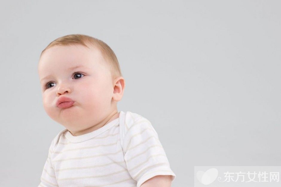 五個(gè)月寶寶吃奶量 幾招教你如何知道寶寶吃飽沒(méi)　　