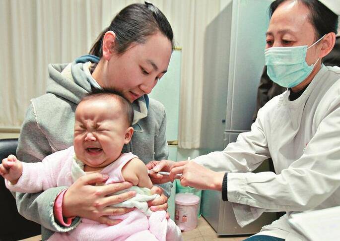 寶寶打疫苗死亡 其中緣由太讓人震驚了