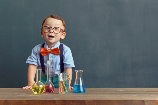 11個(gè)月寶寶發(fā)育指標(biāo)是多少 如何掌握寶寶發(fā)育