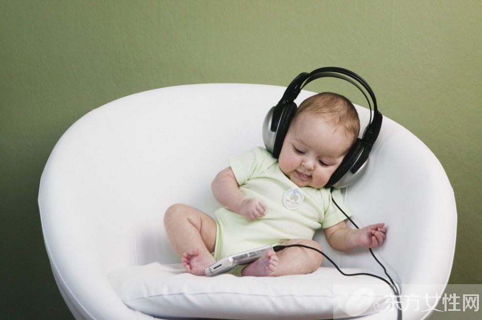 嬰兒打嗝怎么辦 4個小妙招巧妙解決