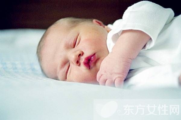 新生兒混合喂養(yǎng)的注意事項 混合喂養(yǎng)的10個方法