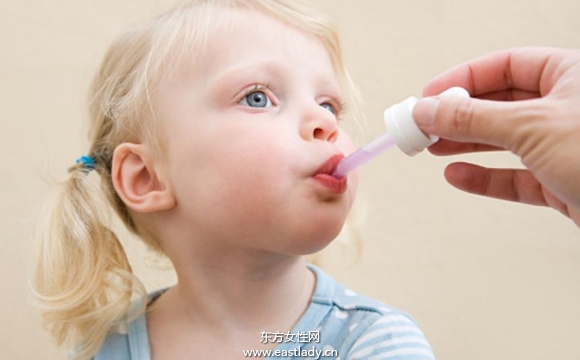 3個(gè)月的寶寶發(fā)育標(biāo)準(zhǔn) 請(qǐng)謹(jǐn)記這些護(hù)理注意事項(xiàng)