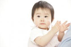 寶寶發(fā)育遲緩的表現(xiàn) 這些方面落后了可不能馬虎