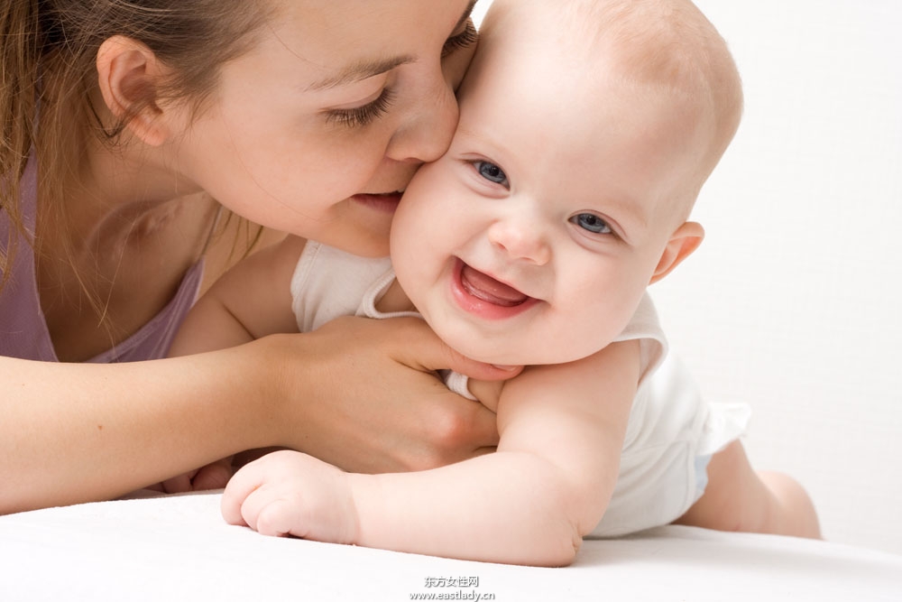 小兒驚厥癥狀怎么辦 兩招實(shí)用推拿法緩解癥狀