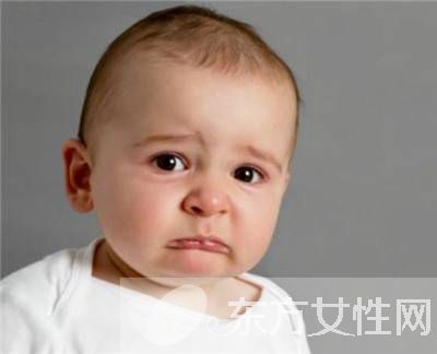 嬰兒缺鈣的表現(xiàn)與癥狀 嬰兒補(bǔ)鈣吃什么好