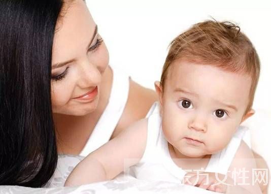 五個(gè)月寶寶吃奶量 幾招教你如何知道寶寶吃飽沒(méi)　　