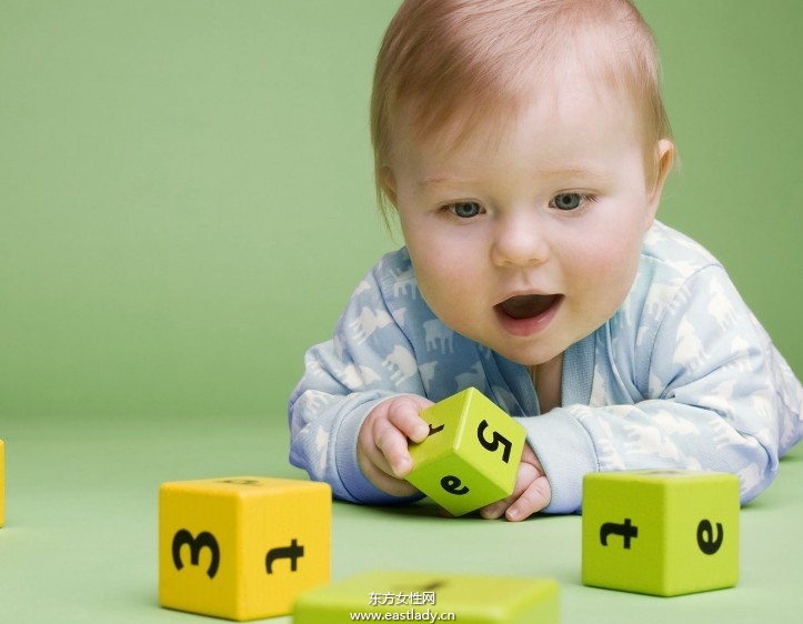 6個月寶寶輔食添加順序 家長千萬別搞錯