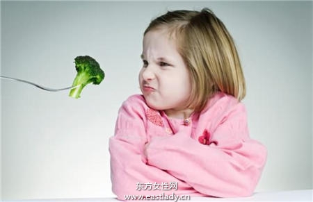 6歲童吃啥吐啥 竟是厭食癥搞鬼