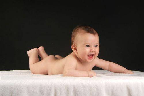 嬰幼兒腹瀉都有什么原因 該如何護(hù)理