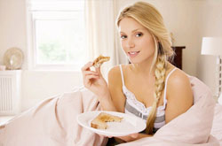 孕婦飲食營(yíng)養(yǎng)小秘訣 緩解秋乏的5種方法