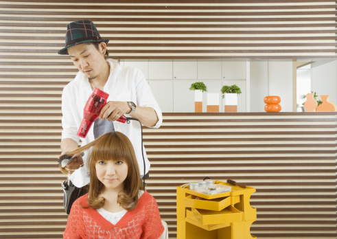 電吹風(fēng)輻射大嗎 孕婦可以使用電吹風(fēng)嗎