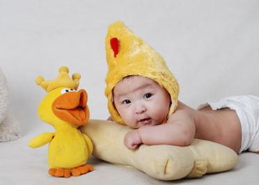 如何從小培養(yǎng)孩子的情商呢