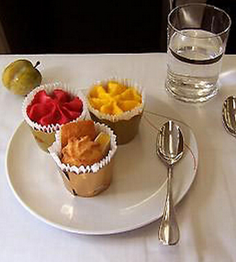 產后恢復 產后乳房下垂變小怎么辦