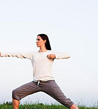 產(chǎn)后瑜伽 幫助找回自信身材