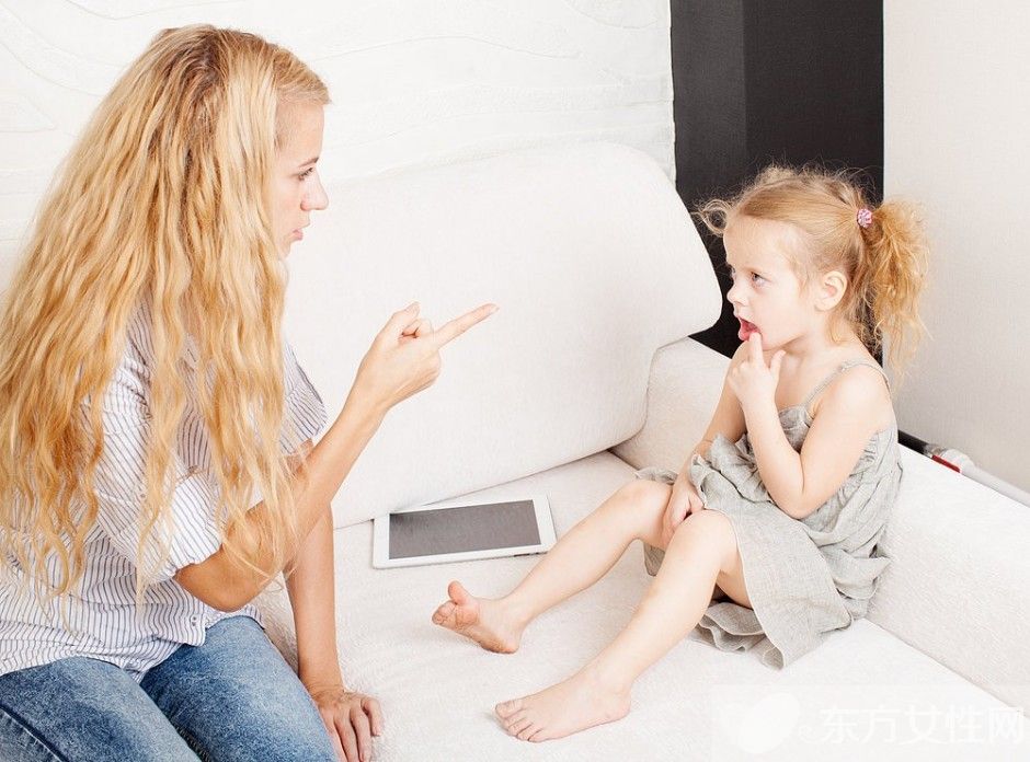 孩子過(guò)渡依賴父母 原因在于你常做這4件事