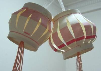 一次性紙杯變廢為寶 手把手教你怎樣做燈籠