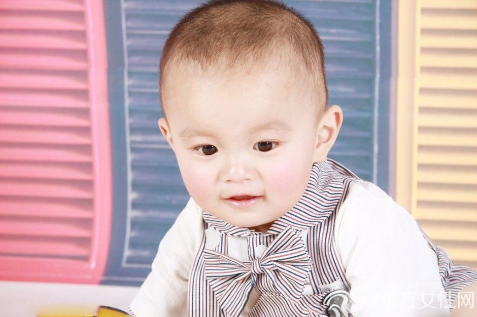 男女寶寶如廁訓(xùn)練介紹 這么做寶寶學(xué)的更快喲