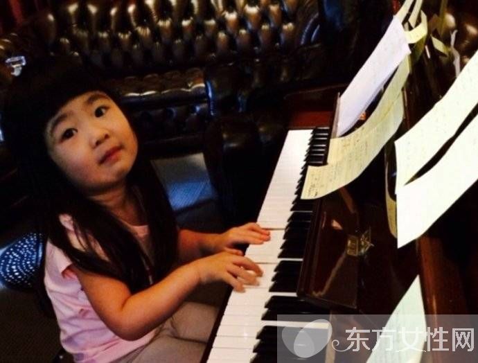 學(xué)鋼琴的最佳年齡是幾歲 孩子學(xué)鋼琴的好處有哪些