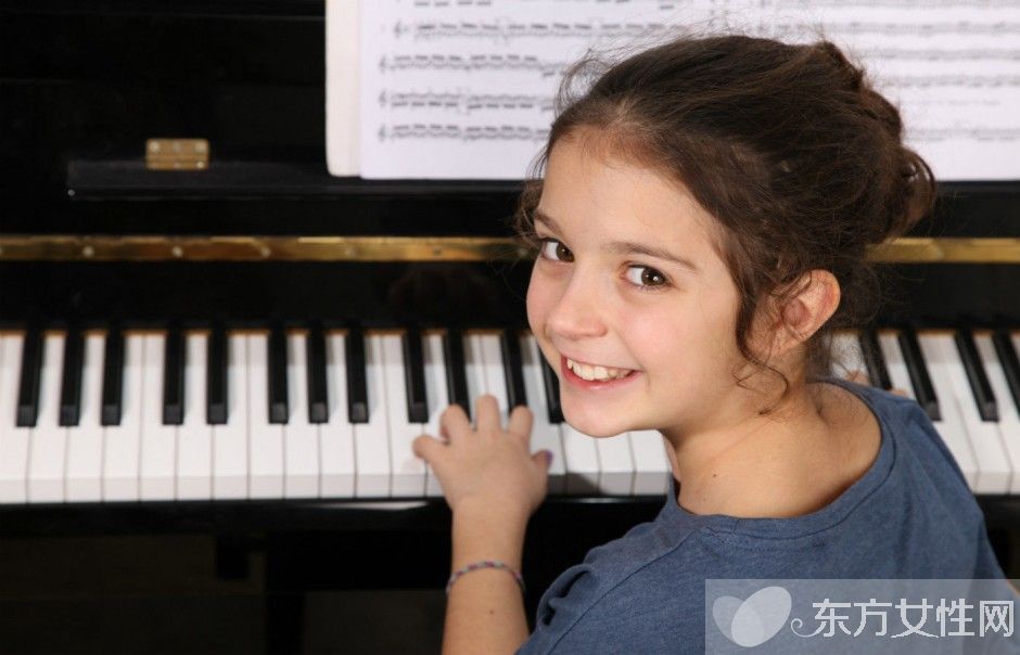 學(xué)鋼琴的最佳年齡是幾歲 孩子學(xué)鋼琴的好處有哪些