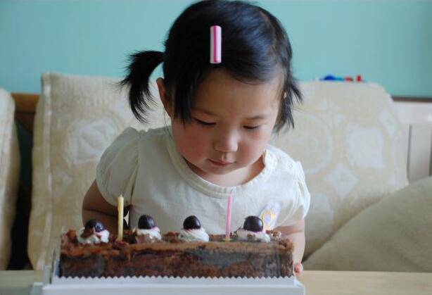 1-3歲寶寶早教訓(xùn)練 讓你的寶寶贏在起跑線上