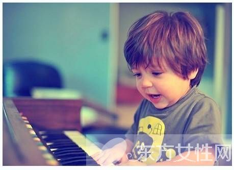 學(xué)鋼琴的最佳年齡是幾歲 孩子學(xué)鋼琴的好處有哪些