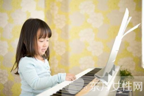 學(xué)鋼琴的最佳年齡是幾歲 孩子學(xué)鋼琴的好處有哪些
