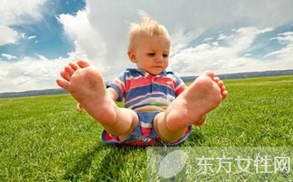 寶寶學(xué)走路的最佳時(shí)間 媽媽們選對(duì)了嗎