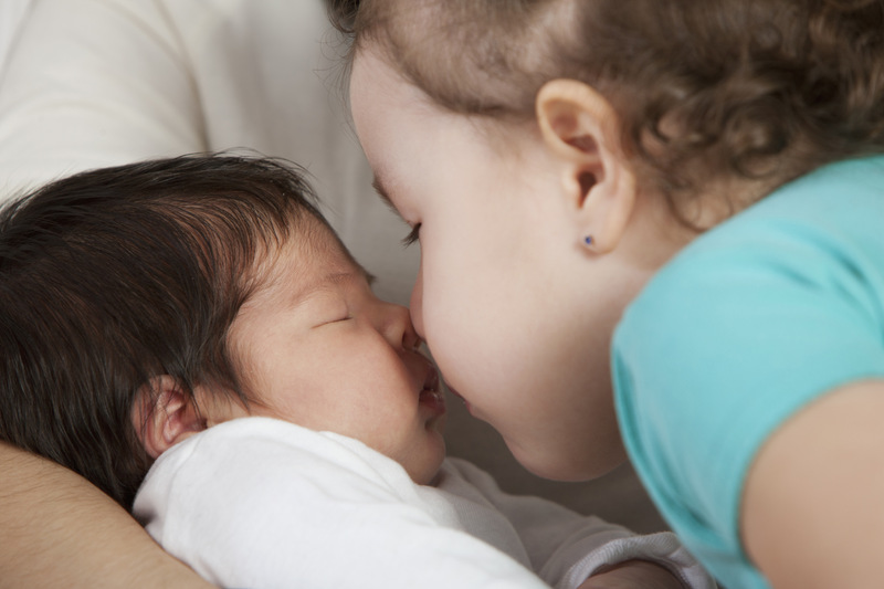 新手媽媽必備的初生嬰兒用品清單大全