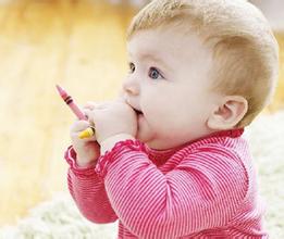 寶寶頭發(fā)稀少怎么辦 如何改善寶寶頭發(fā)稀少